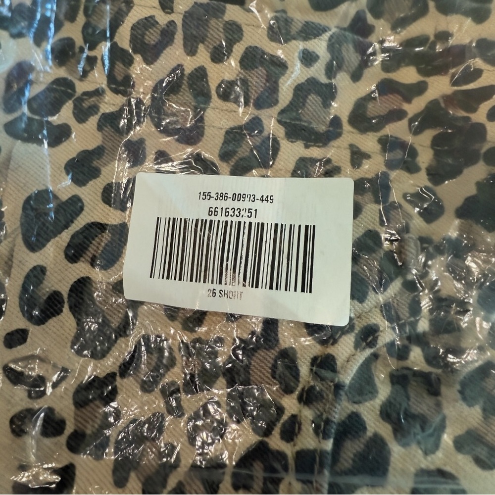 Abercrombie & Fitch Size 26 (Short) Curve Love Mid Rise Barrel Jeans - Leopard - Picture 3 of 5